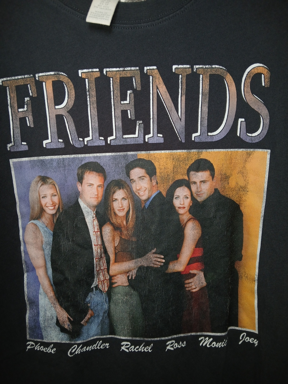 Black 'Friends' Graphic Tee - Iconic TV Cast Design